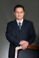 何玉 照片