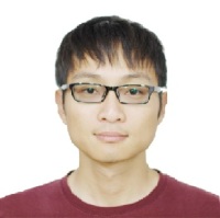 杨小忠 照片