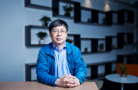 毕军 照片