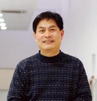 曹萤 照片