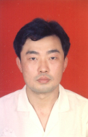 董晓 照片