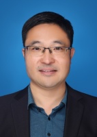 谷成 照片