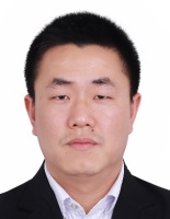 黄辉 照片