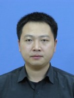 江昼 照片