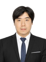 李志远 照片