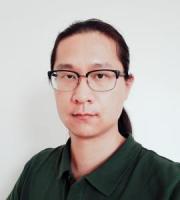 李颜 照片