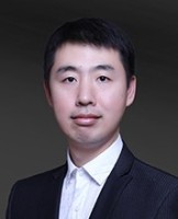 聂玮 照片