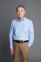 沈固朝 照片