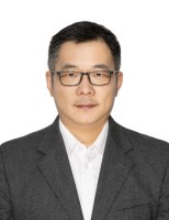 万晓生 照片