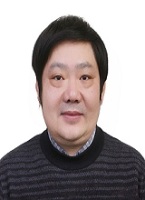 王伯根 照片
