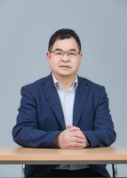 王建文 照片