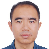 王宇 照片