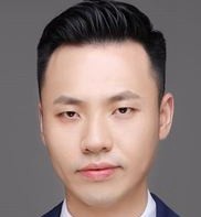 王毅 照片