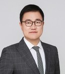 徐志伟 照片