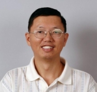 谢志东 照片