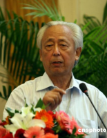 张宪文 照片