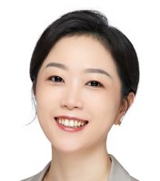 王丹 照片