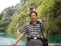 王济奎 照片
