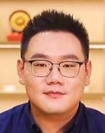 王晨 照片