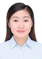 岳燕妮 照片