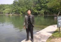 杨同宇 照片