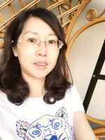 杨青 照片