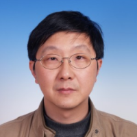 严明 照片
