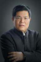 张鹏 照片