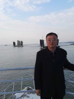 赵浩 照片