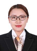 王碧 照片