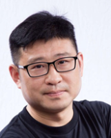 成乔明 照片