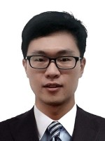 王鑫 照片