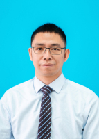 陈柏 照片