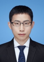 黄晗 照片