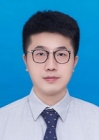 凌杰 照片