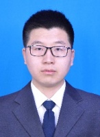 李占伟 照片