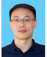 李明磊 照片
