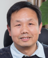 谭晓阳 照片