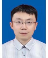 王平 照片