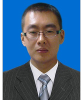 王鹏 照片