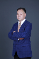 徐地龙 照片