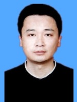 谢云峰 照片