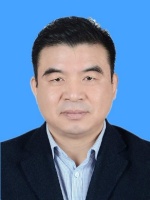 杨炳雄 照片