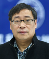 周良 照片