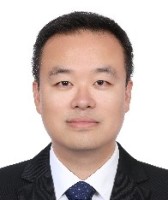 薛鑫 照片