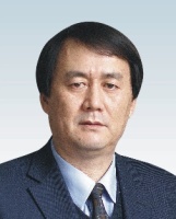朱荻 照片