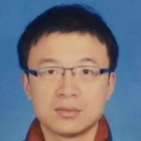 傅佳骏 照片