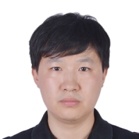 纪则轩 照片