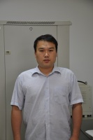 李岩 照片