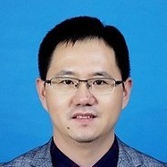 隋修宝 照片